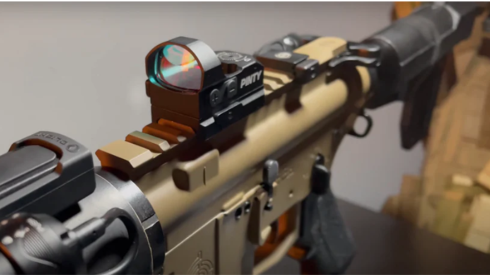 How to Pick the Perfect Red Dot Sight for Your AR-15 Rifle