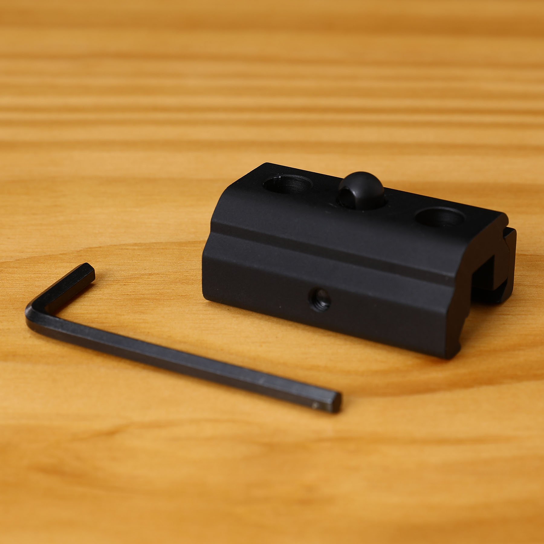 Picatinny Rail System Adjustable Bipod (6''-9'') | PINTY